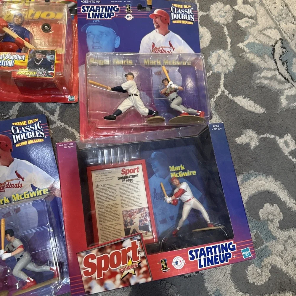Starting Lineup, Headliners Lot Figures Football, Basketball, Hockey, Baseball